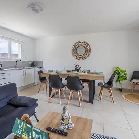 Amazing In With Sauna Holiday home Belves-de-Castillon
